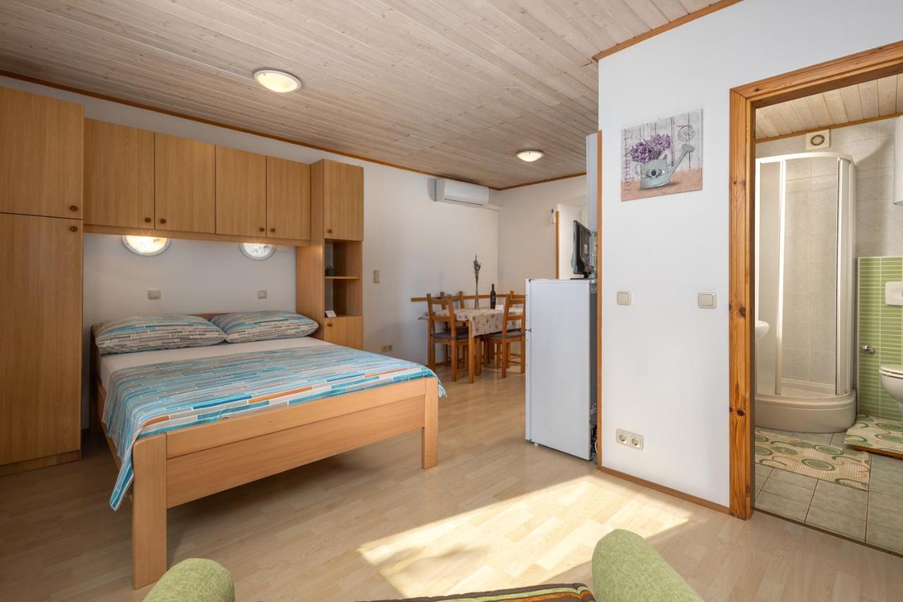 Apartmani Matic Мощеницька Драга Екстер'єр фото